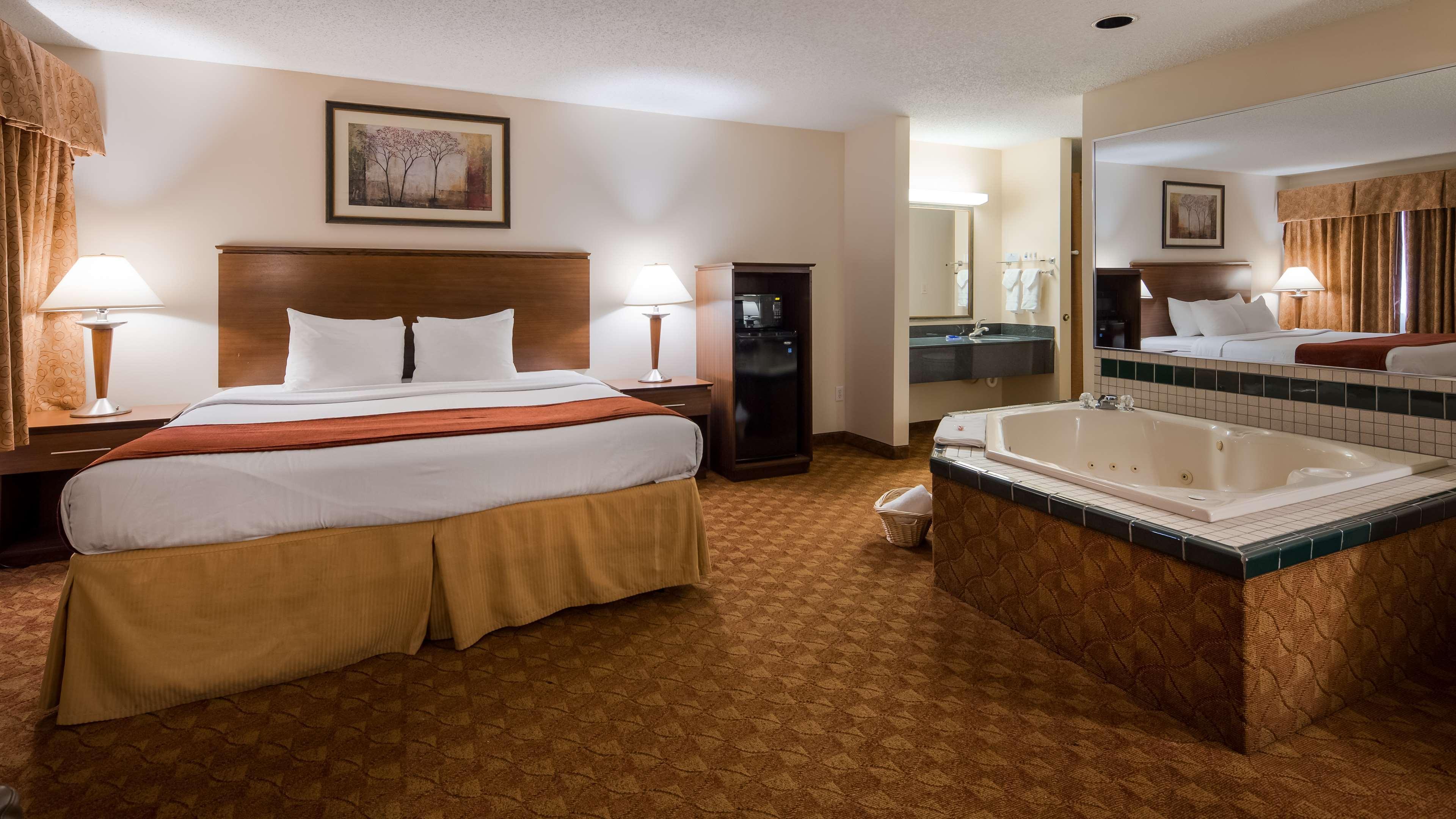 Best Western Lakewood Inn Hebron Esterno foto
