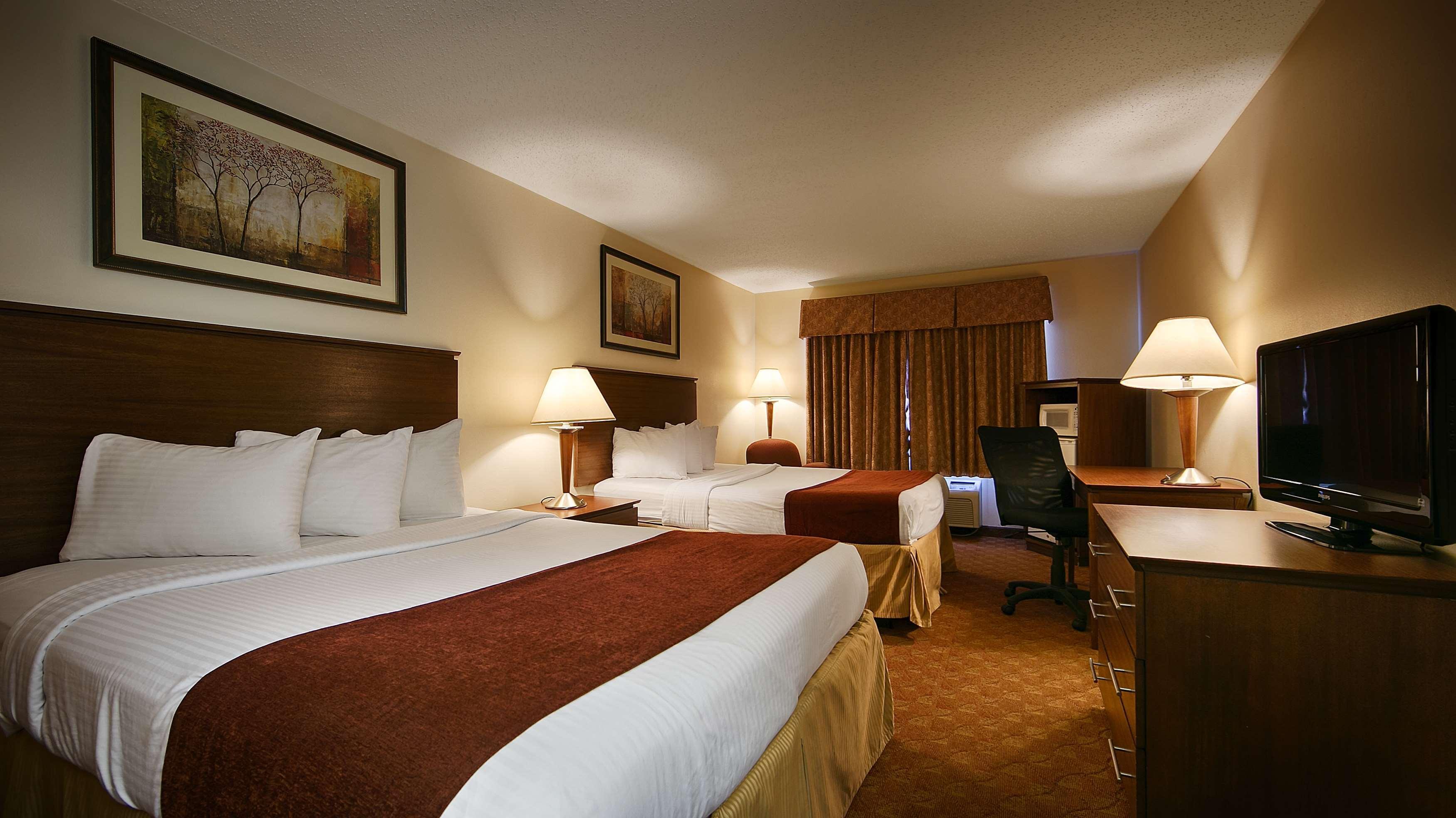 Best Western Lakewood Inn Hebron Esterno foto