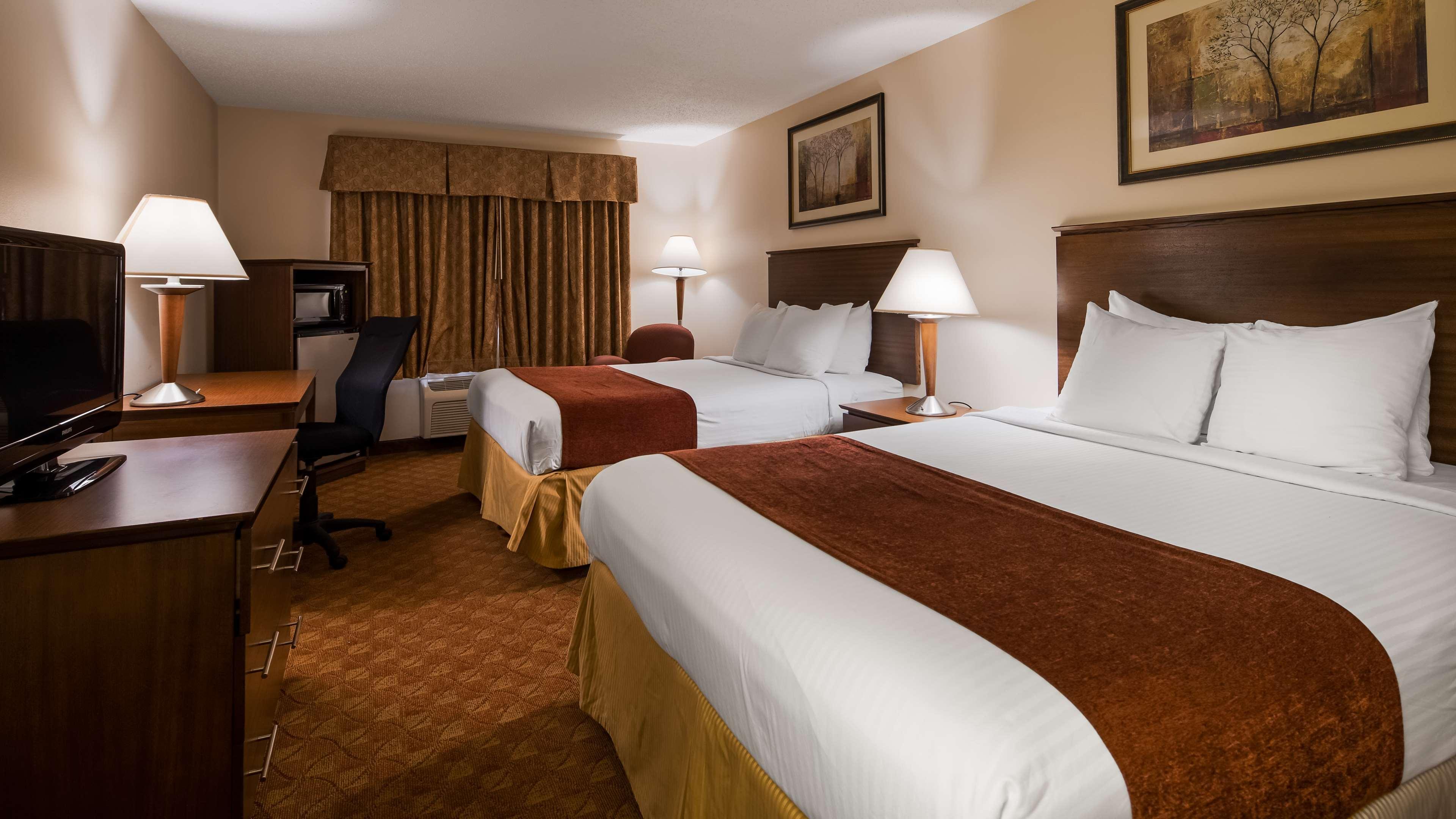 Best Western Lakewood Inn Hebron Esterno foto