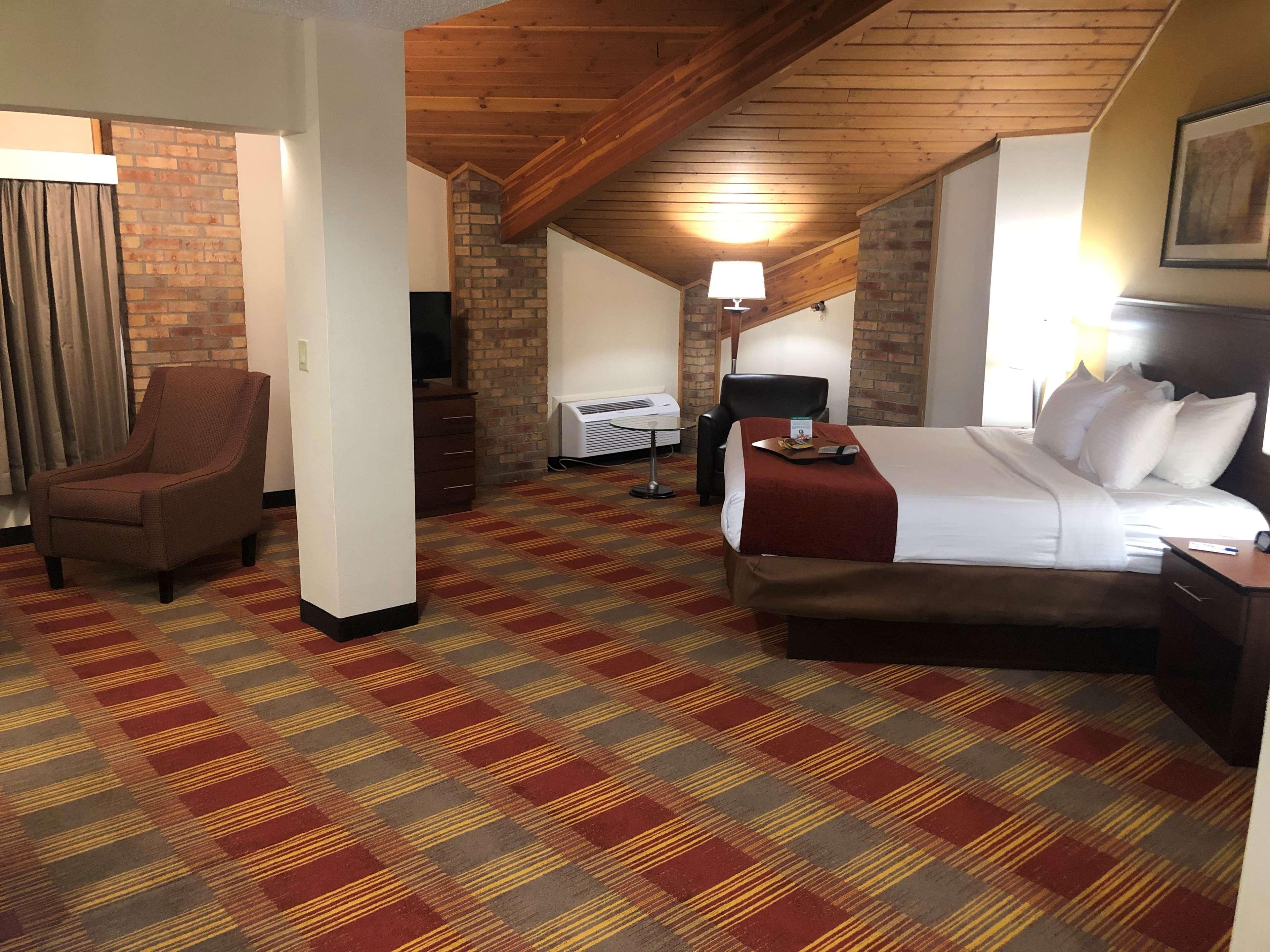 Best Western Lakewood Inn Hebron Esterno foto