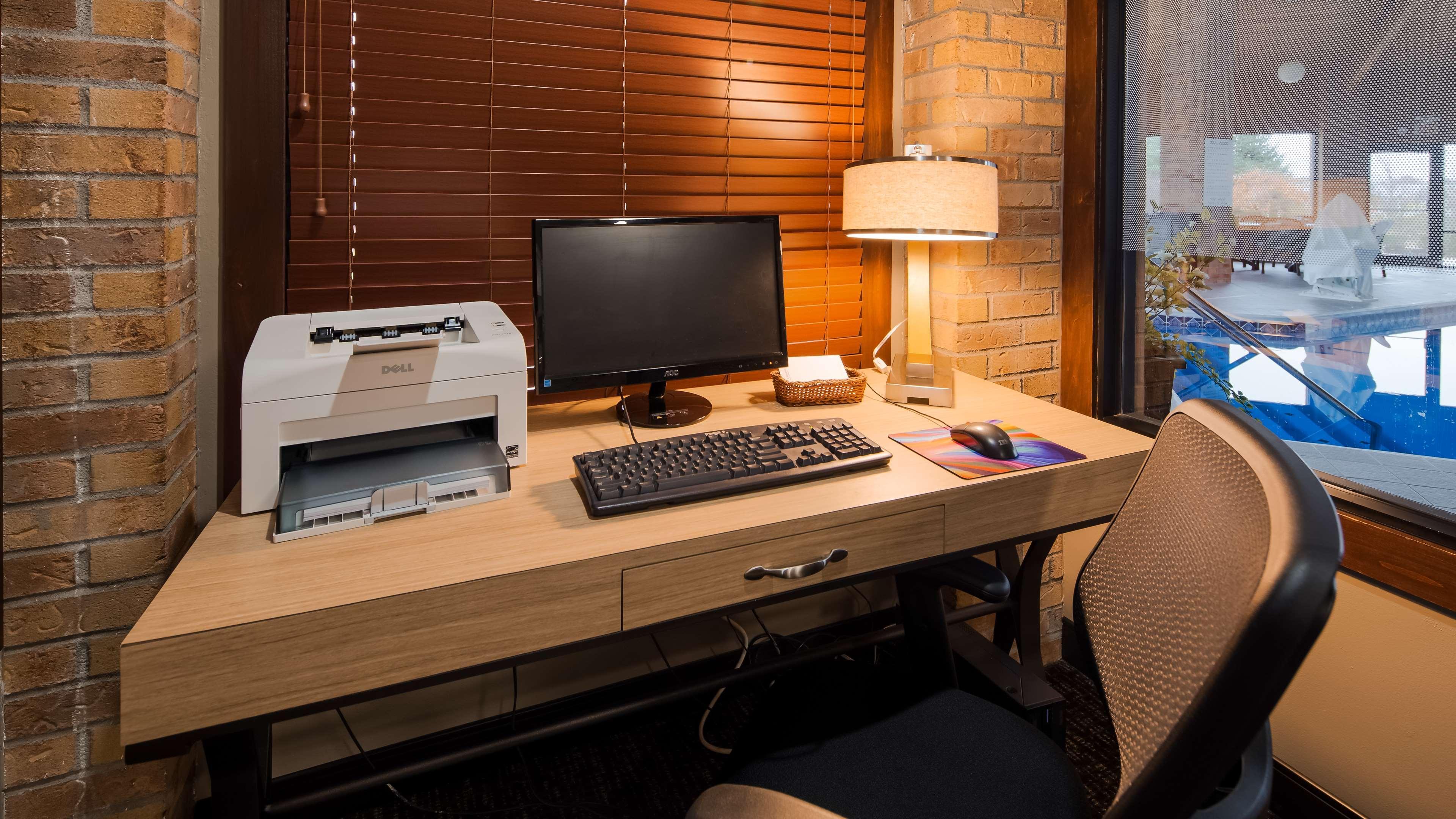 Best Western Lakewood Inn Hebron Esterno foto