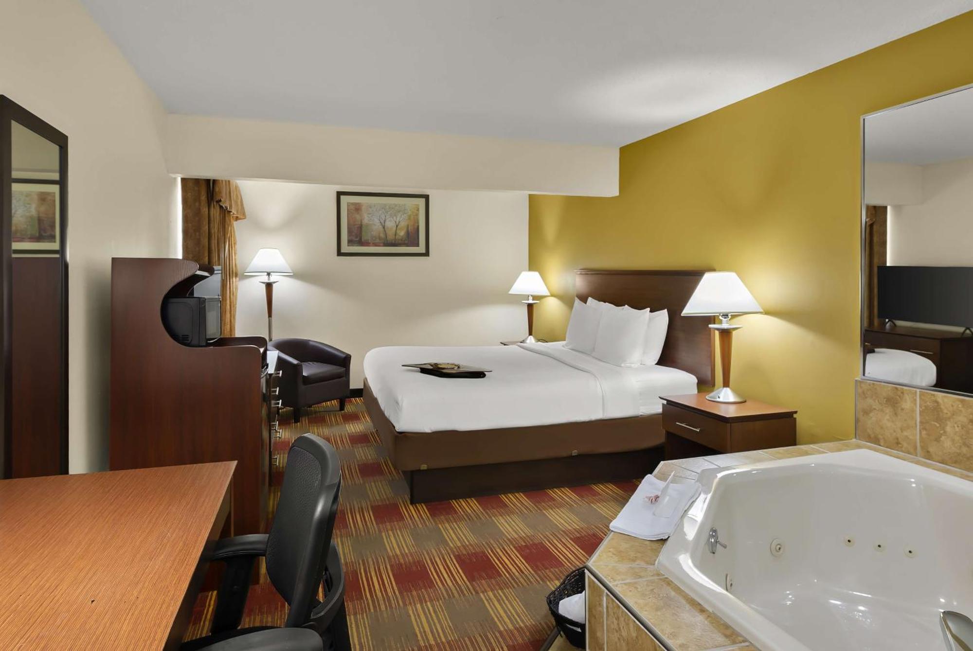 Best Western Lakewood Inn Hebron Esterno foto