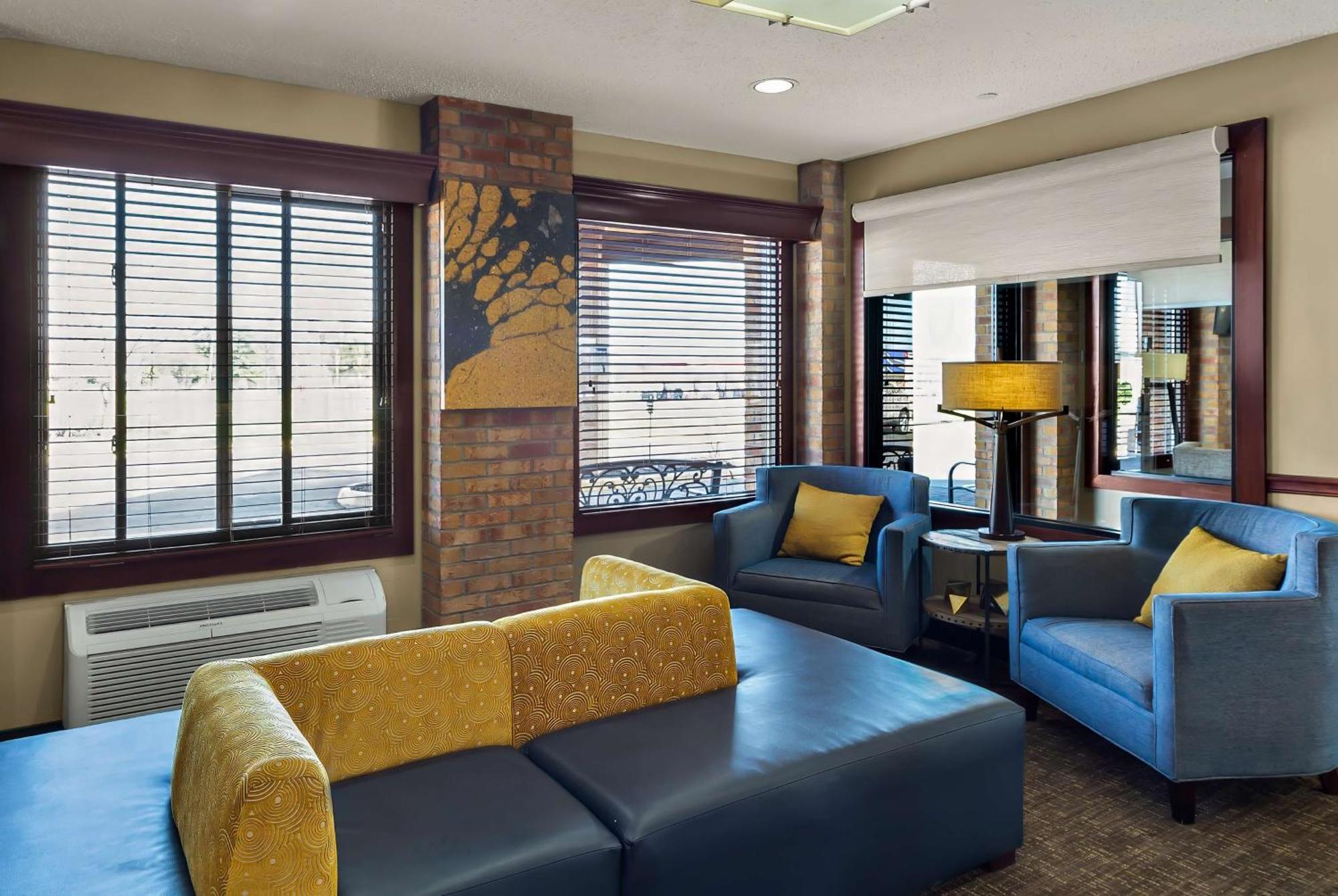 Best Western Lakewood Inn Hebron Esterno foto