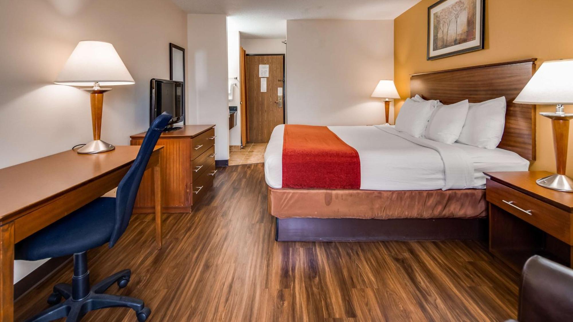 Best Western Lakewood Inn Hebron Esterno foto